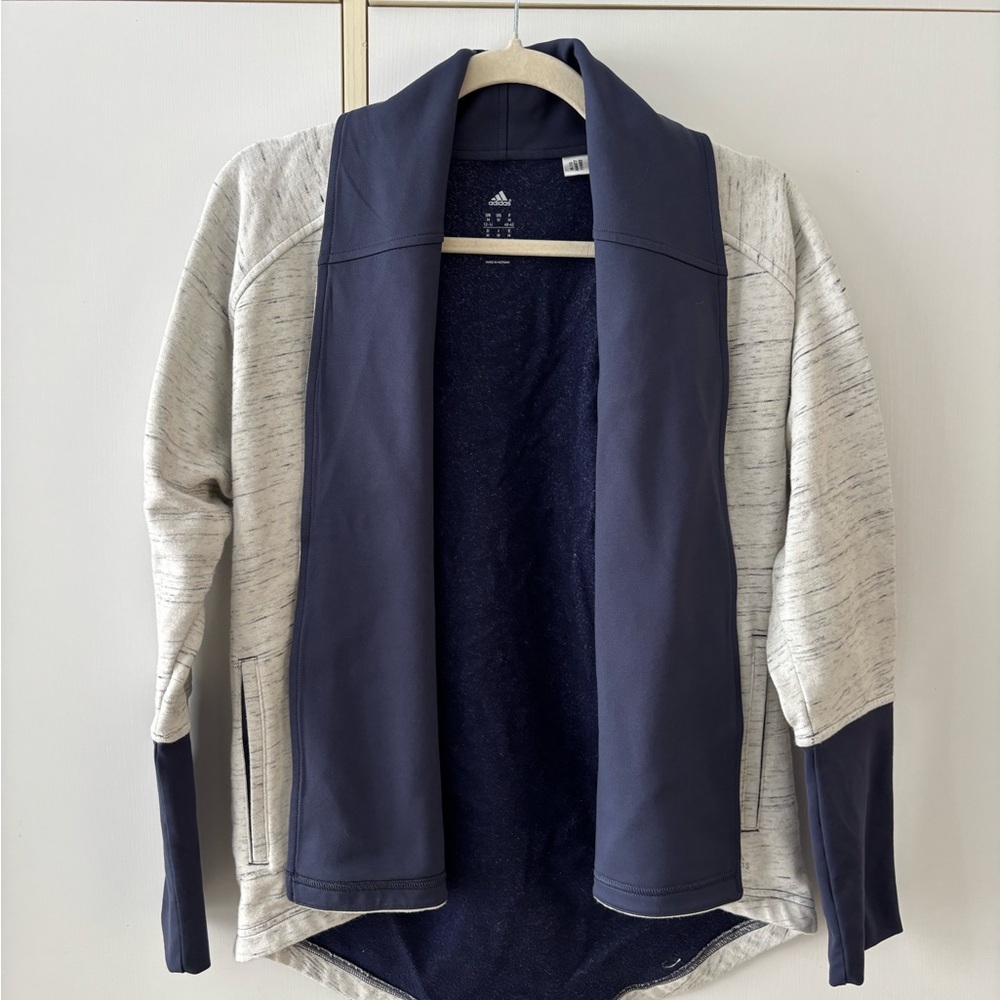 Adidas Women Medium Gray and Navy Open Front Quiet Luxury Athleisure Cozy Sporty - Picture 2 of 9